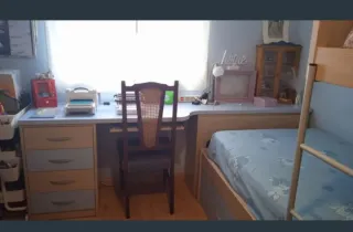 Habitación juvenil 3 camas tipo tren