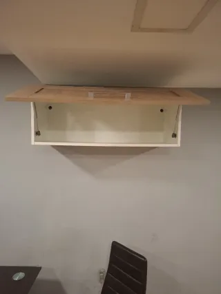 Mueble de cocina madera y piedra