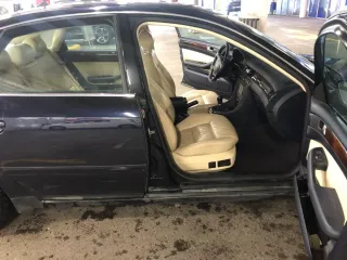 Audi A6 2.4 V6 Quattro 170cv