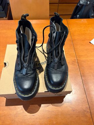 Botas Dr. Martens Sinclair cremallera negra talla