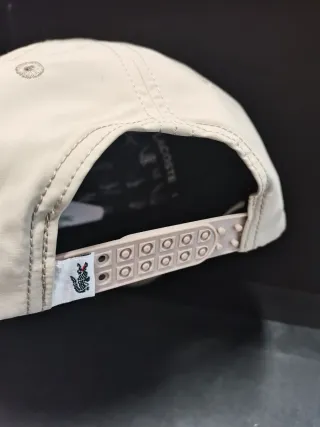 Gorra Lacoste Beige con Logo Verde Talla única