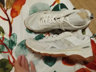 Zapatillas Bimba y Lola Blancas