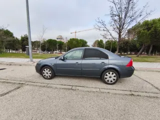 Ford Mondeo 2004