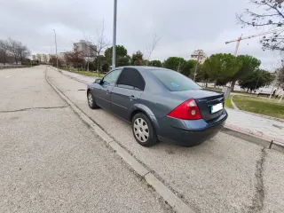 Ford Mondeo 2004