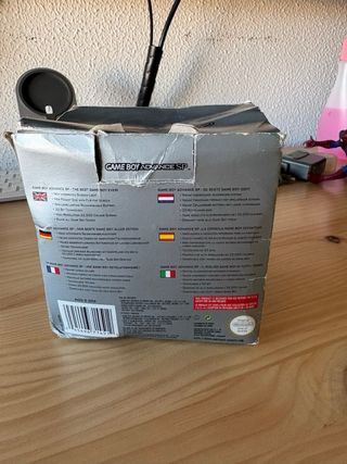 Caja Nintendo Advance SP Rojo