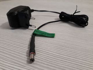 Carica batterie Imetec per scopa elettrica