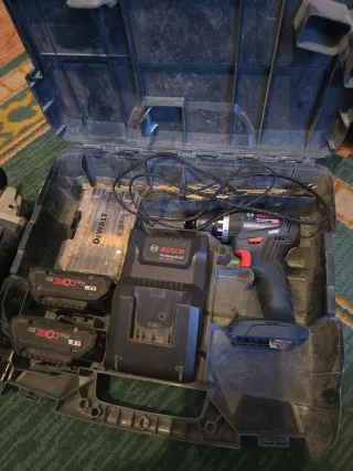 Taladro Bosch GSB 18V y Amoladora