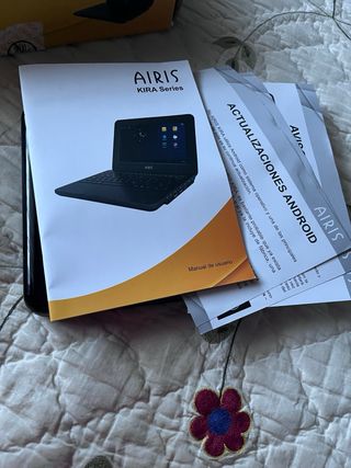 Computer portatile Airis Kira Series