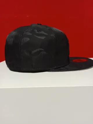 Gorra New Era 59FIFTY Camuflaje Negra Talla 7.1/4