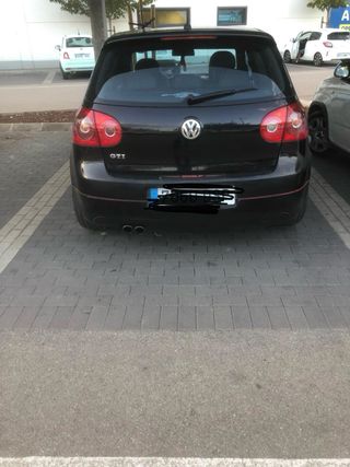 Volkswagen Golf GTI V DSG 200 cv