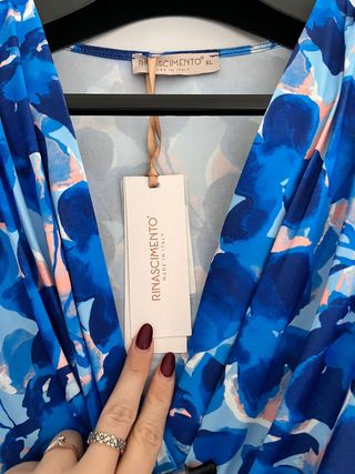 Abito da donna floreale firmato "Rinascimento"