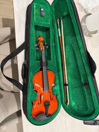 Mini violín nuevo con estuche
