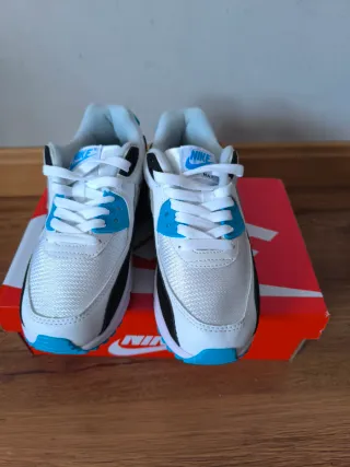 Nike Air Max 90