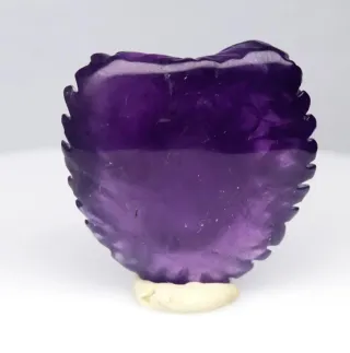 Talla artesanal de amatista 100% natural