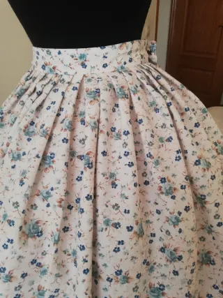 Falda regional huertana sin estrenar