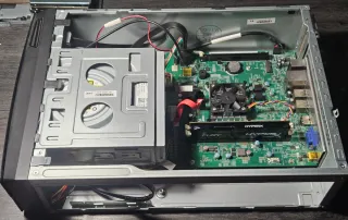 Computer da tavolo Packard Bell nero