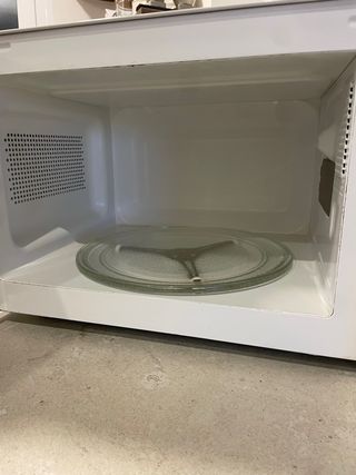 Microondas Orbegozo Blanco