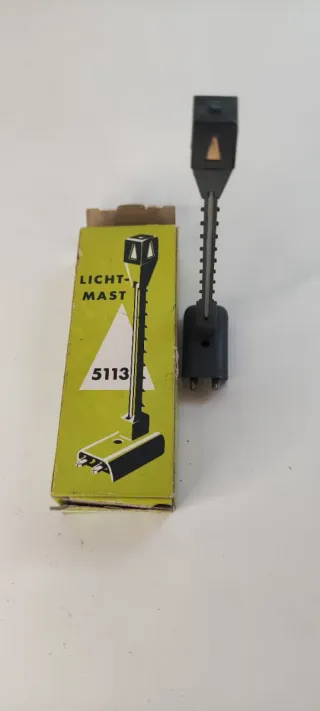 Maqueta Torre Iluminación Märklin H0