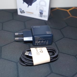 Caricabatterie Unico PD 30W GaN Type-C