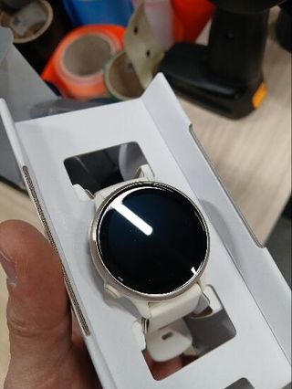 Reloj GPS GARMIN VIVOACTIVE 6 - Oro