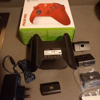 Mando Xbox Pulse Red con cargador doble mando y pc
