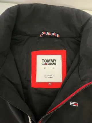 Chaqueta Tommy Jeans