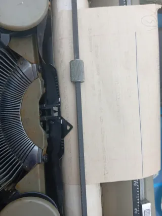 Máquina de escribir Hispano Olivetti Studio 46.