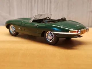 Jaguar E-Type 1961 - Modellino Scala 1/43