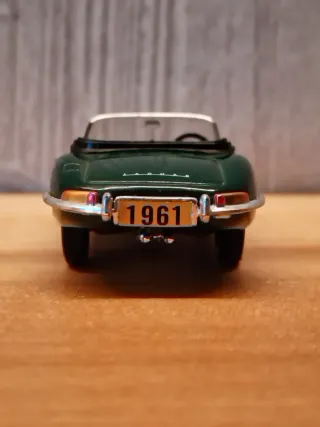 Jaguar E-Type 1961 - Modellino Scala 1/43