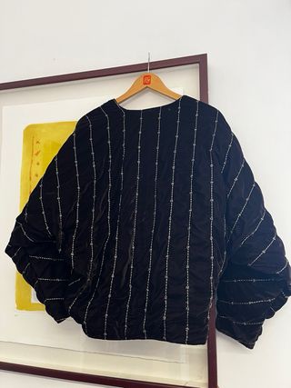 Kimono Terciopelo Acolchado con Abalorios