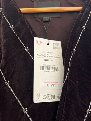 Kimono Terciopelo Acolchado con Abalorios