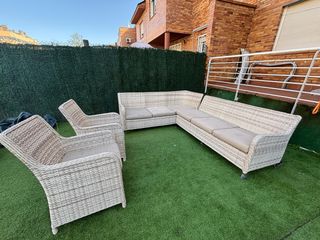 Conjunto de sofá y sillones de jardín