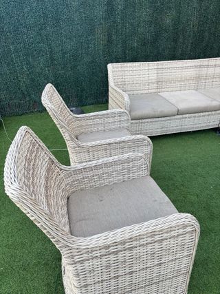 Conjunto de sofá y sillones de jardín