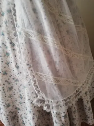 Falda Huertana con Manteletas sin estrenar