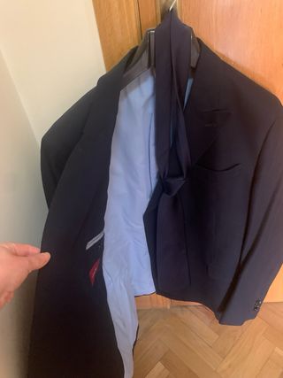 Chaqueta cruzada Emidio Tucci + corbata azul