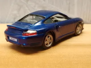 Porsche 911 Turbo 1:43 Blu