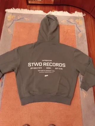 Sudadera con capucha Pull&Bear verde T.XS