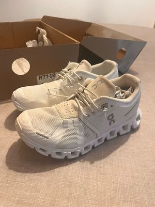 Zapatillas On Cloud 5 Blancas