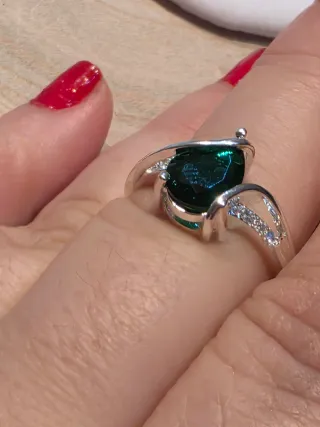Anillo Plata con Piedra Verde