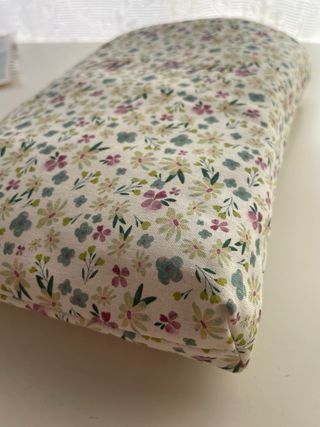 Funda libro floral Mi refugio