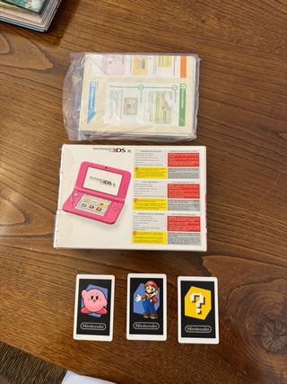 Scatola Nintendo 3DS XL Rosa + Accessori