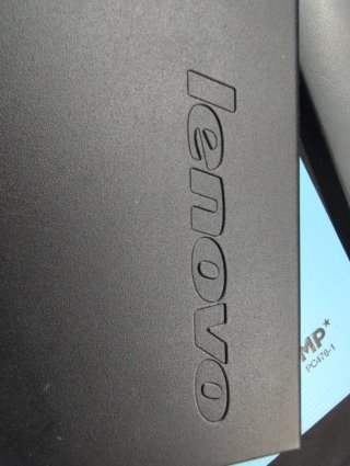 Ordenador Lenovo Micro PC 18cm x 18cm