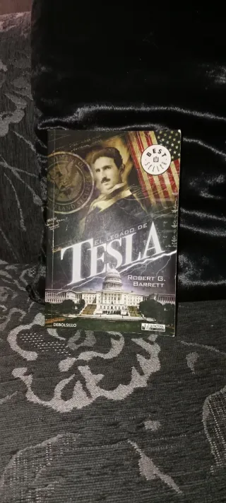 Libro El legado de Tesla