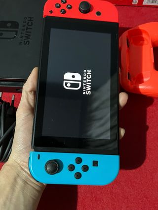 Nintendo Switch con accessori