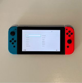 Nintendo Switch ed. 2019 + regalito