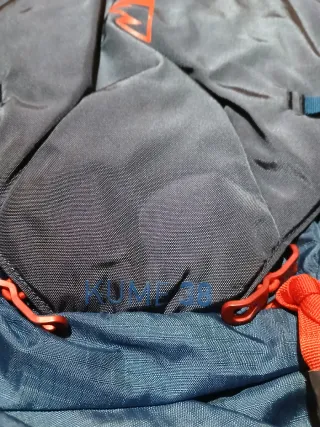 Mochila Blue Ice Kume 38L Esquí Travesía