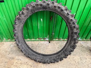 Neumático de Motocross
