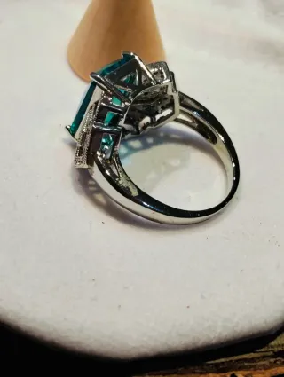 Anillo cóctel plata con piedra azul
