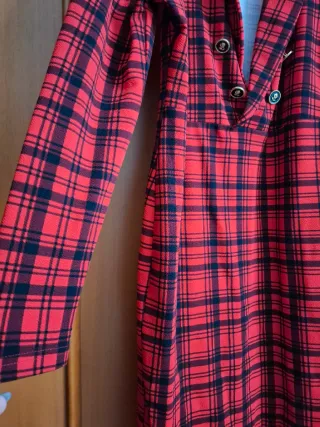 Abito SHEIN Fantasia Tartan Rosso e Nero