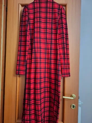 Abito SHEIN Fantasia Tartan Rosso e Nero